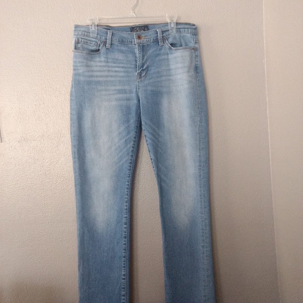 Distressed Lucky Brand Blue Jeans